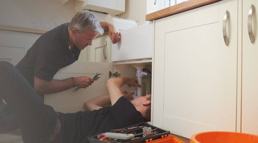 Local tankless water heater installation in Elkville, IL